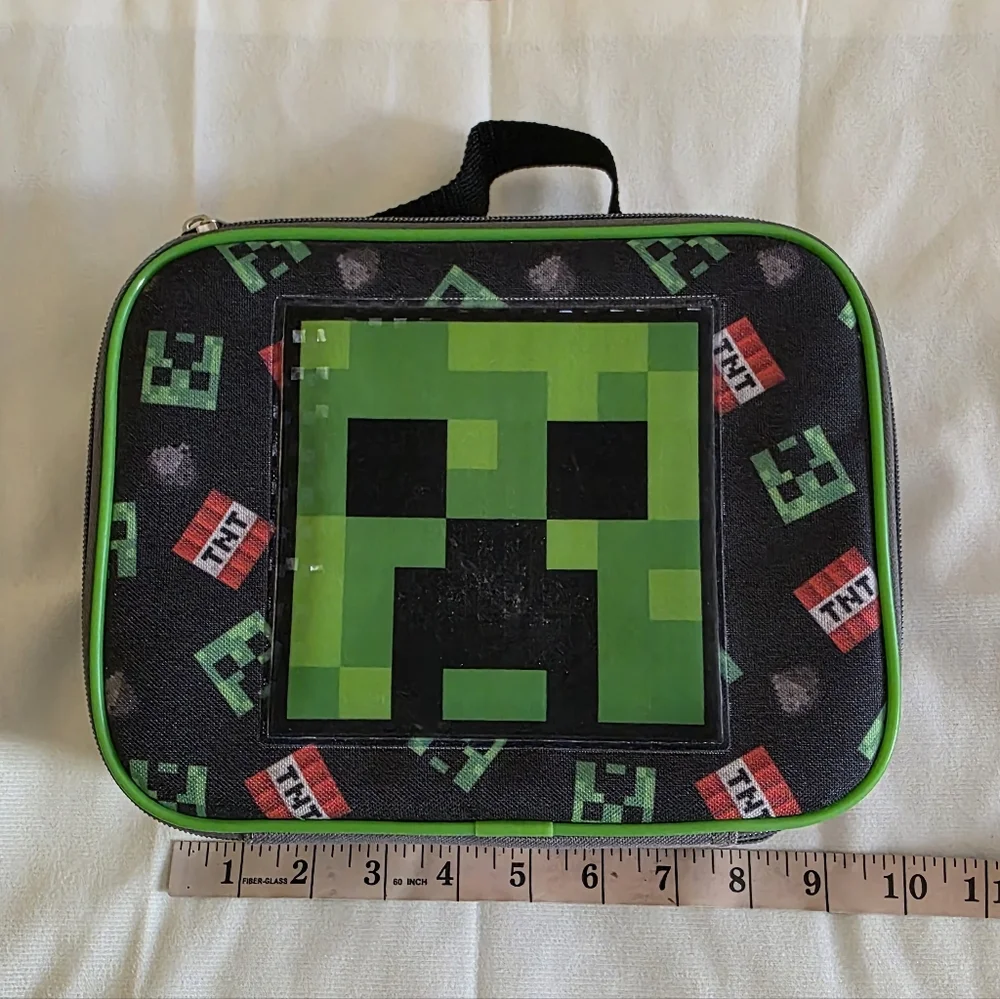 NWOT Minecraft Creeper Kids Lunch Bag - Gamer Print